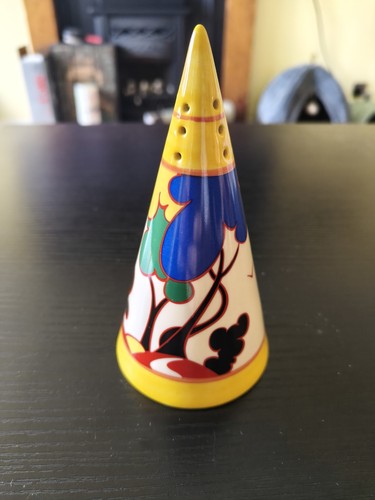 Conical sugar shaker moorland - sugar,