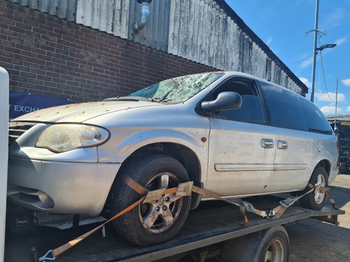 Chrysler grand voyager - chrysler,