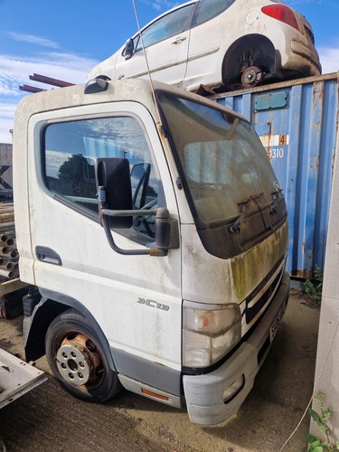 Mitsubishi canter breaking - mitsubishi,