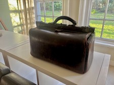 Vintage Leather Doctor’s
