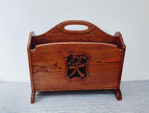Vintage wooden magazine rack - wooden,