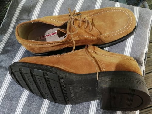 Chevignon suede leather shoes