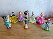 Disney Princess Figures/Cake