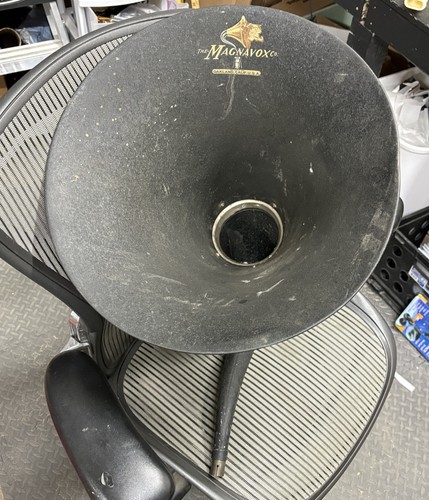 Magnavox horn speaker - m4, only