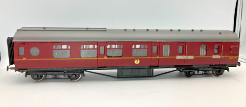 Gauge brake corridor coach - corridor,