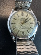 Monarch Deluxe 17 Jewel Wrist