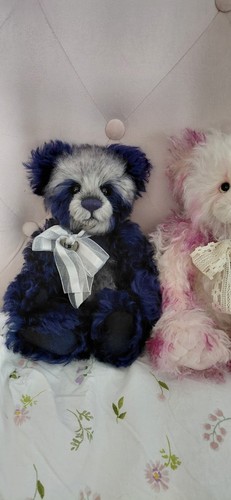 Charlie bears little in - mr,