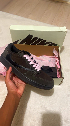 Travis scott velvet - travis,