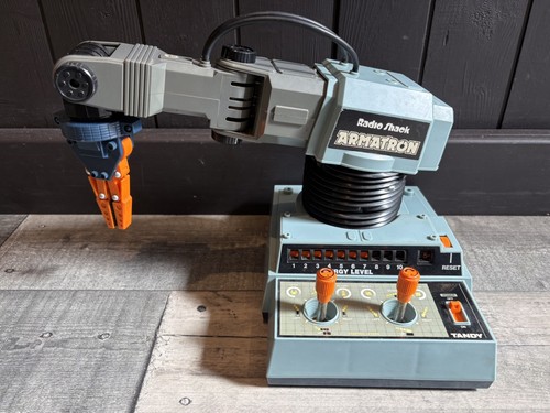 Armatron vintage radio shack - armatron,