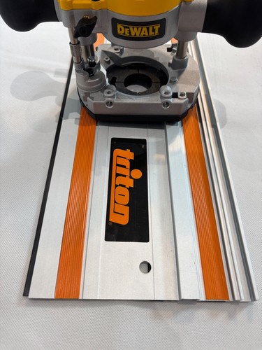 Dewalt plunge base - , adaptor