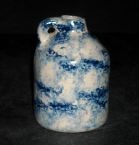 Vibrant blue white - blue,