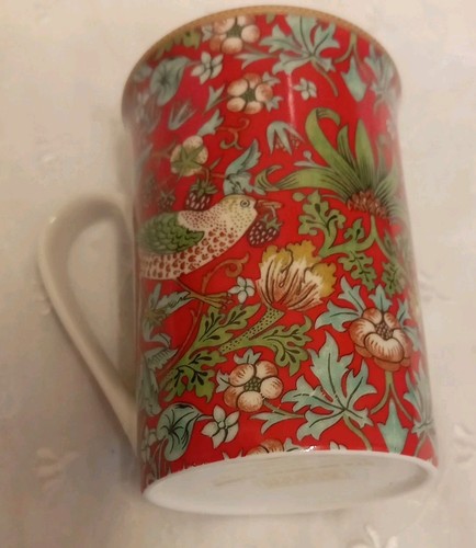 William morris strawberry - william,