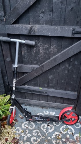 Zinc urban commuter scooter - zinc,