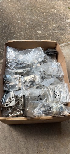 Titus hinges joblot - hinges,