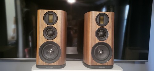 Wharfedale evo walnut - 4.2,