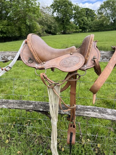 Western style saddle - western-style,
