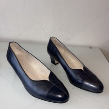 Equity Black Leather Court