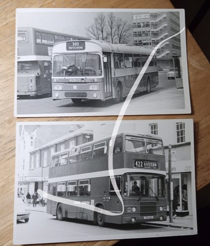 London country vintage bus - country,