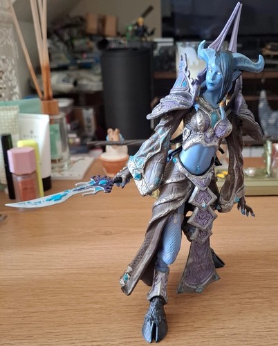World warcraft draenei - of,