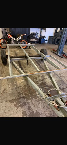 Trailer chassis - trailer,