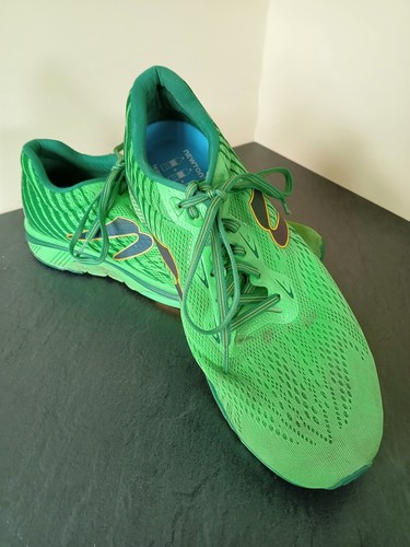 Newton motion mens running - motion,