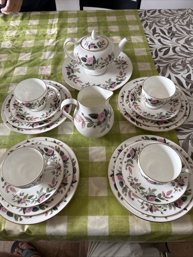 Vintage wedgwood hathaway rose - vintage,