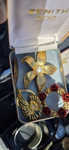Zenith signed gold - zenith, red