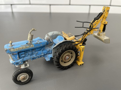 Corgi toys original ford - toys,