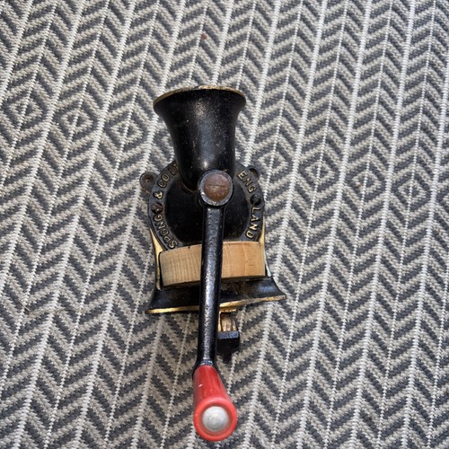 Vintage sponge cast - vintage, iron