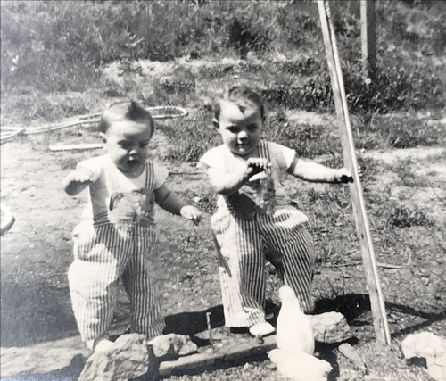 Vtg 1950s twin boys playing - 1950s,