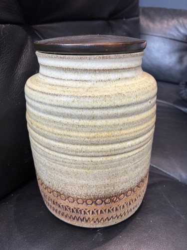 Broadstairs pottery large - pottery,