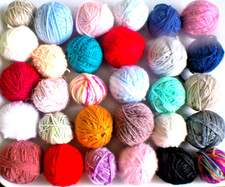 600g Job Lot Double Knit Yarn