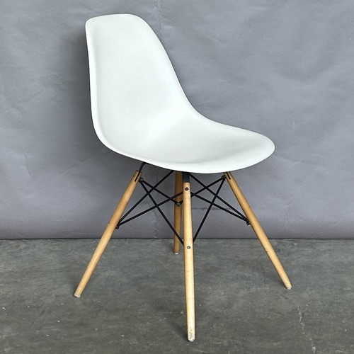 Vitra eames plastic - vitra, dsw