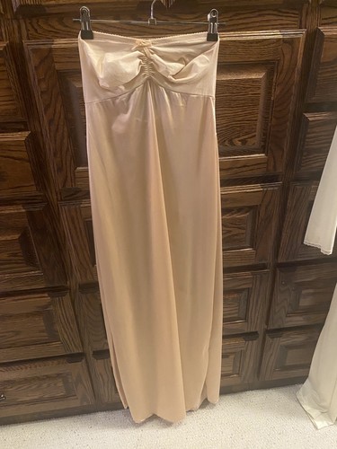 Vtg jezebel renee hollywood - jezebel,