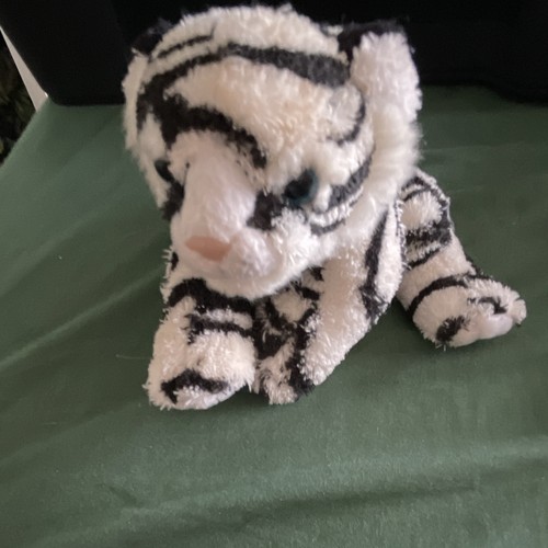 White black tiger cub - black,