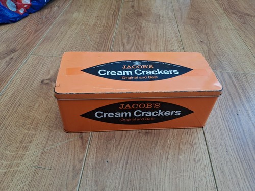 Jacob cream crackers - cream, tin