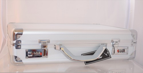 New aluminium black pilot case - black,