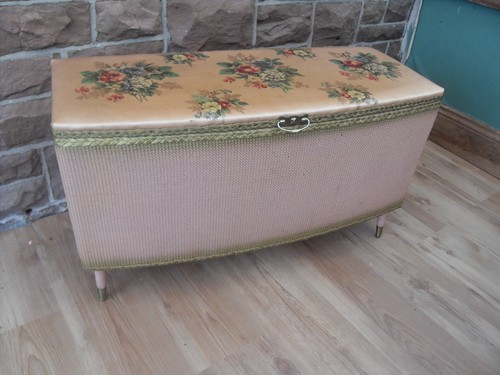 Vintage lloyd loom style large - loom,