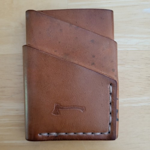 Craft lore port wallet - &, in