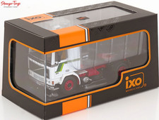 IXO Volvo F10 White/Green 1983
