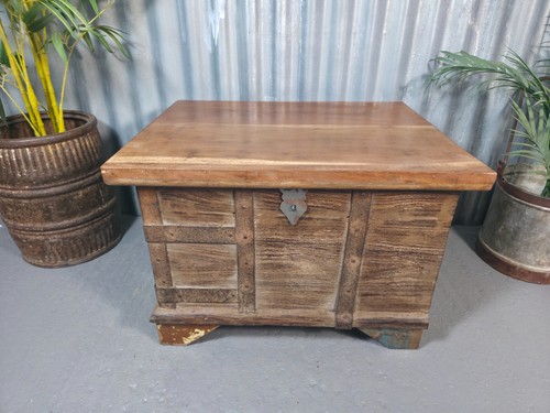 Vintage reclaimed rustic - vintage,