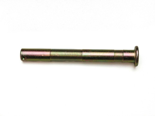 Centre stand pin - centre, honda