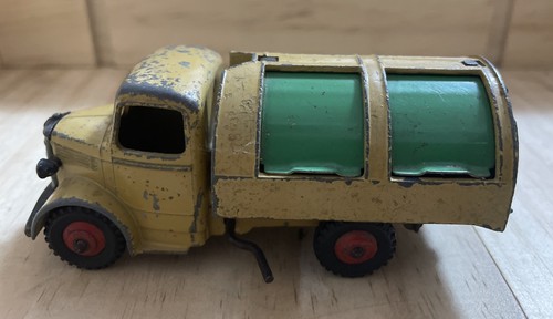 Dinky toys 252 - -,
