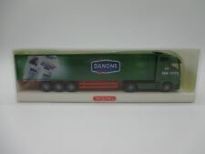 Wiking: MB Actros Refrigerated Trailer Truck "Danone" No. 528 03 43 (SSK25)