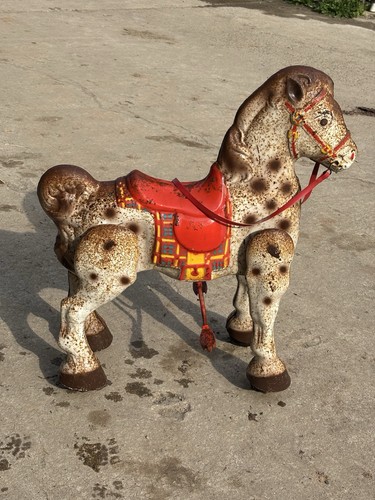 Vintage mobo horse - vintage,
