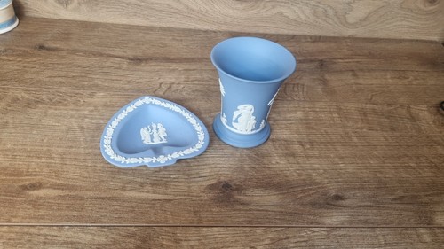 Wedgewood blue jasper ware - blue,
