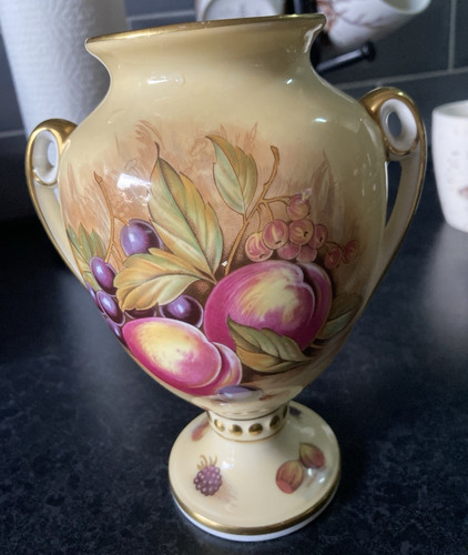 Aynsley bone china - bone, fruit