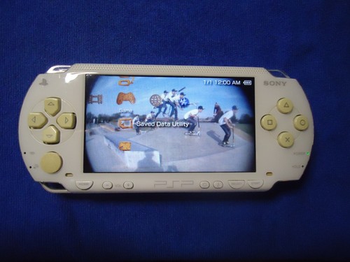 Sony psp 1003 1000 game - sony,