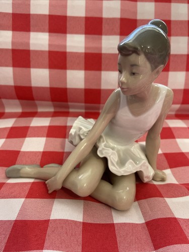 Lladro nao figurine young - lladro,