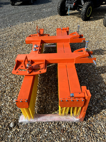 Yard brush sweeper - brush, pallet